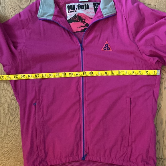 Vintage Nike ACG Windbreaker - Picture 6 of 7